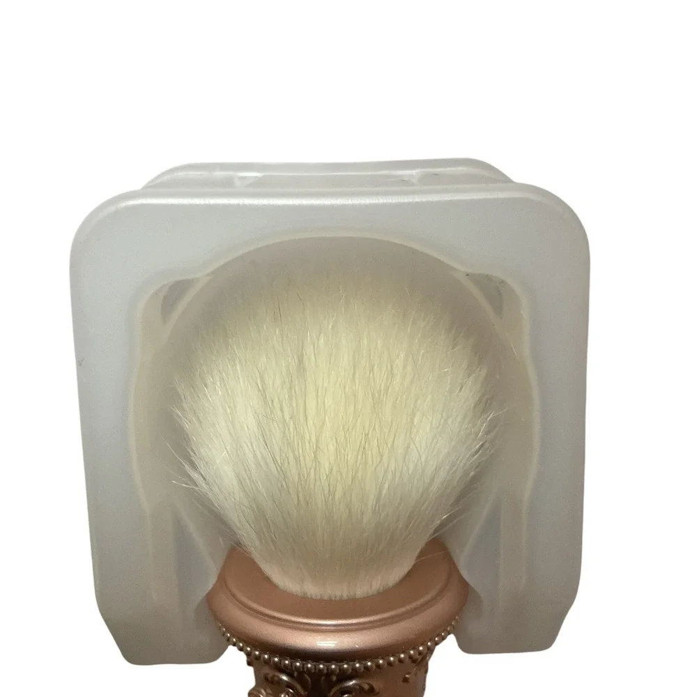 Flower Knows Little Angel Collection Blush Brush Soft Synthetic Bristles‎ OS NIB